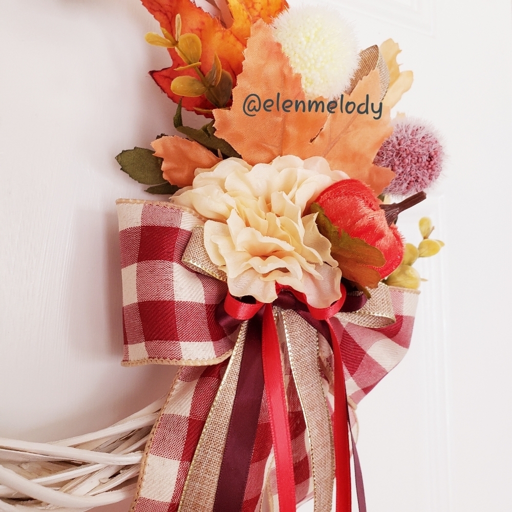 NEW Fall Handmade Wreath - Picture 4 of 7